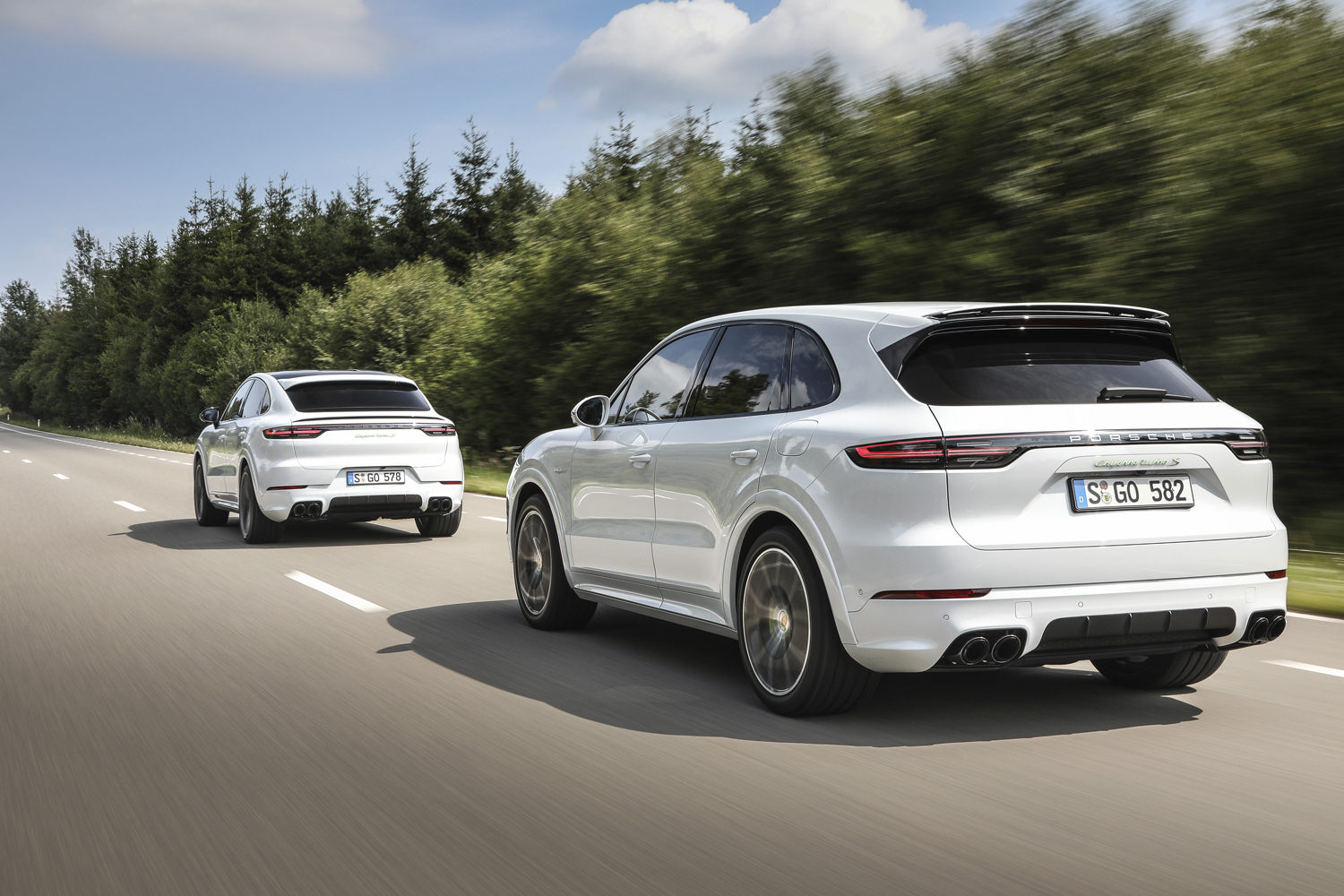 2020 porsche cayenne turbo s e hybrid delivers 670 hp electrified punch tseh 4