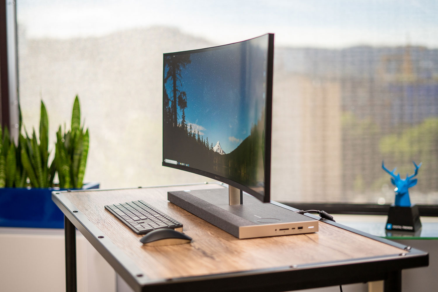 HP Envy Curved All-in-One 34 Review: Stylish Sophistication in a PC ...
