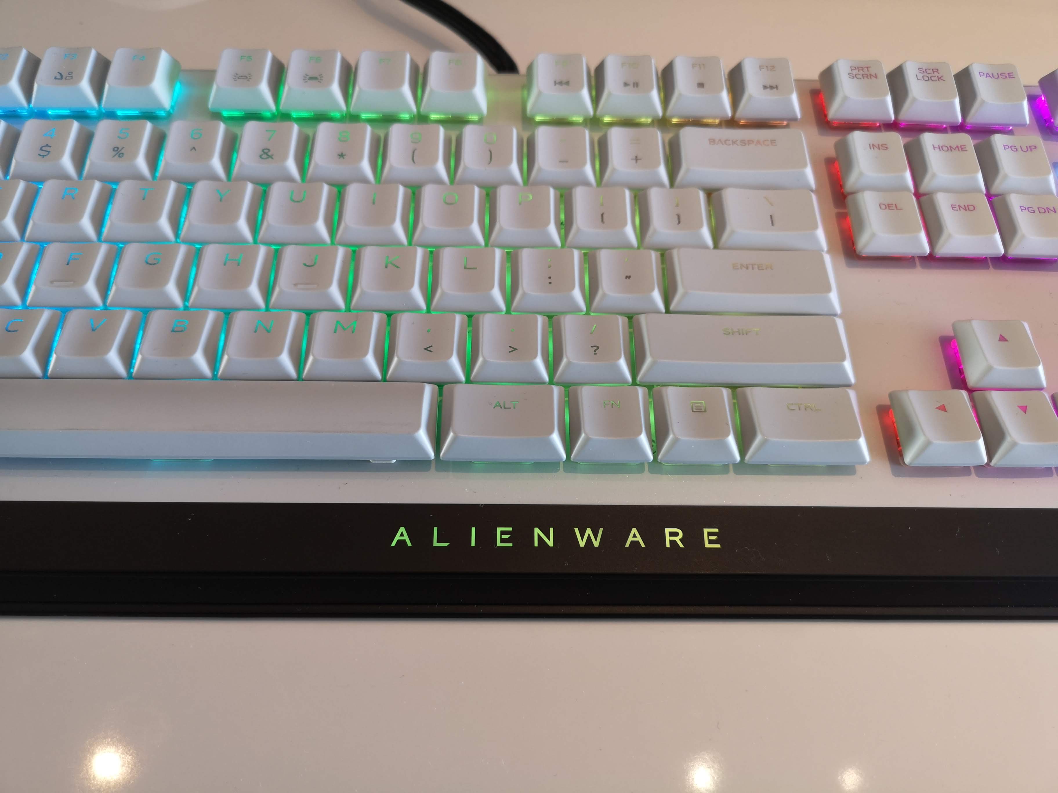Dell Brings Alienware's "Legendary" Design to Gaming Mice, Keyboard ...