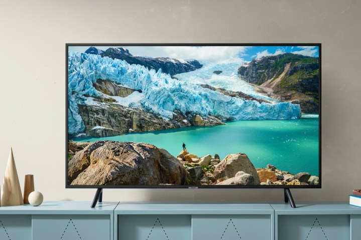 The Samsung 7 Series 4K Tv with a nature scene on the display.
