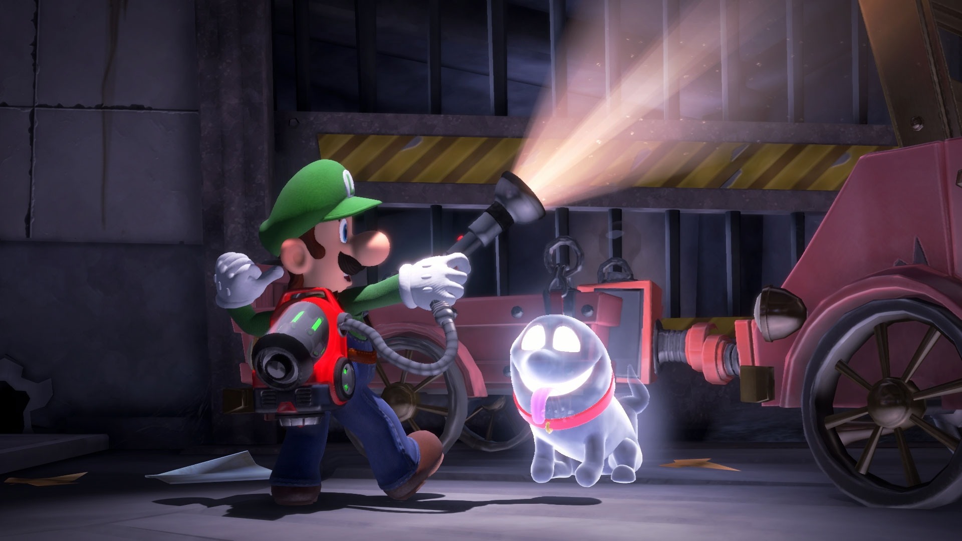 Luigi shines a flashlight in Luigi's Mansion 3.