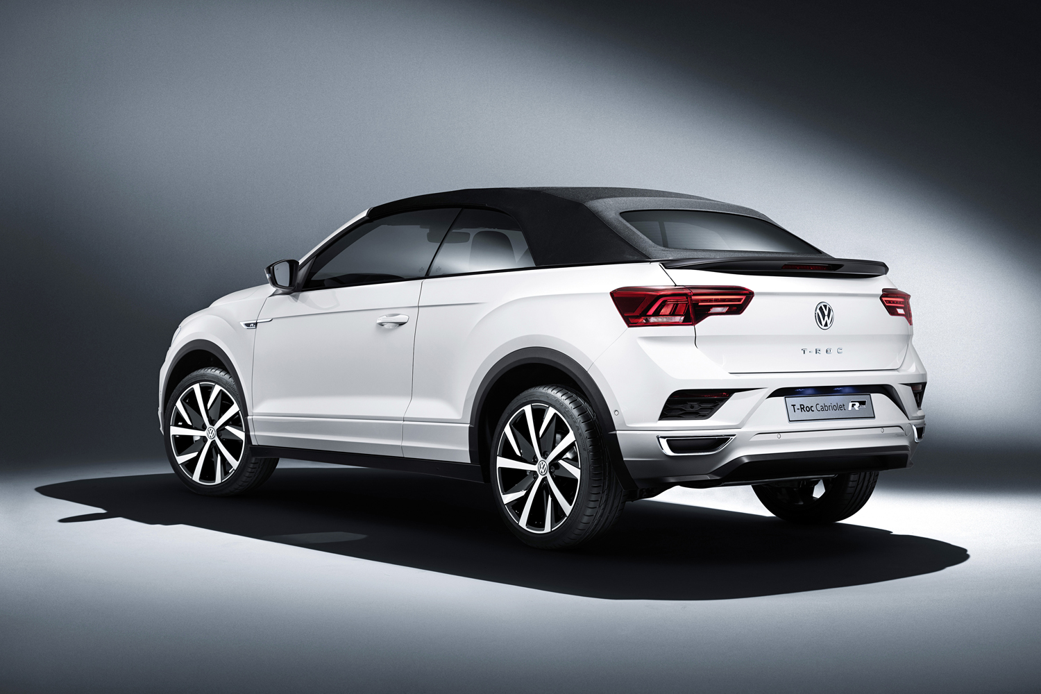 volkswagen introduces 2020 t roc cabriolet convertible suv the new