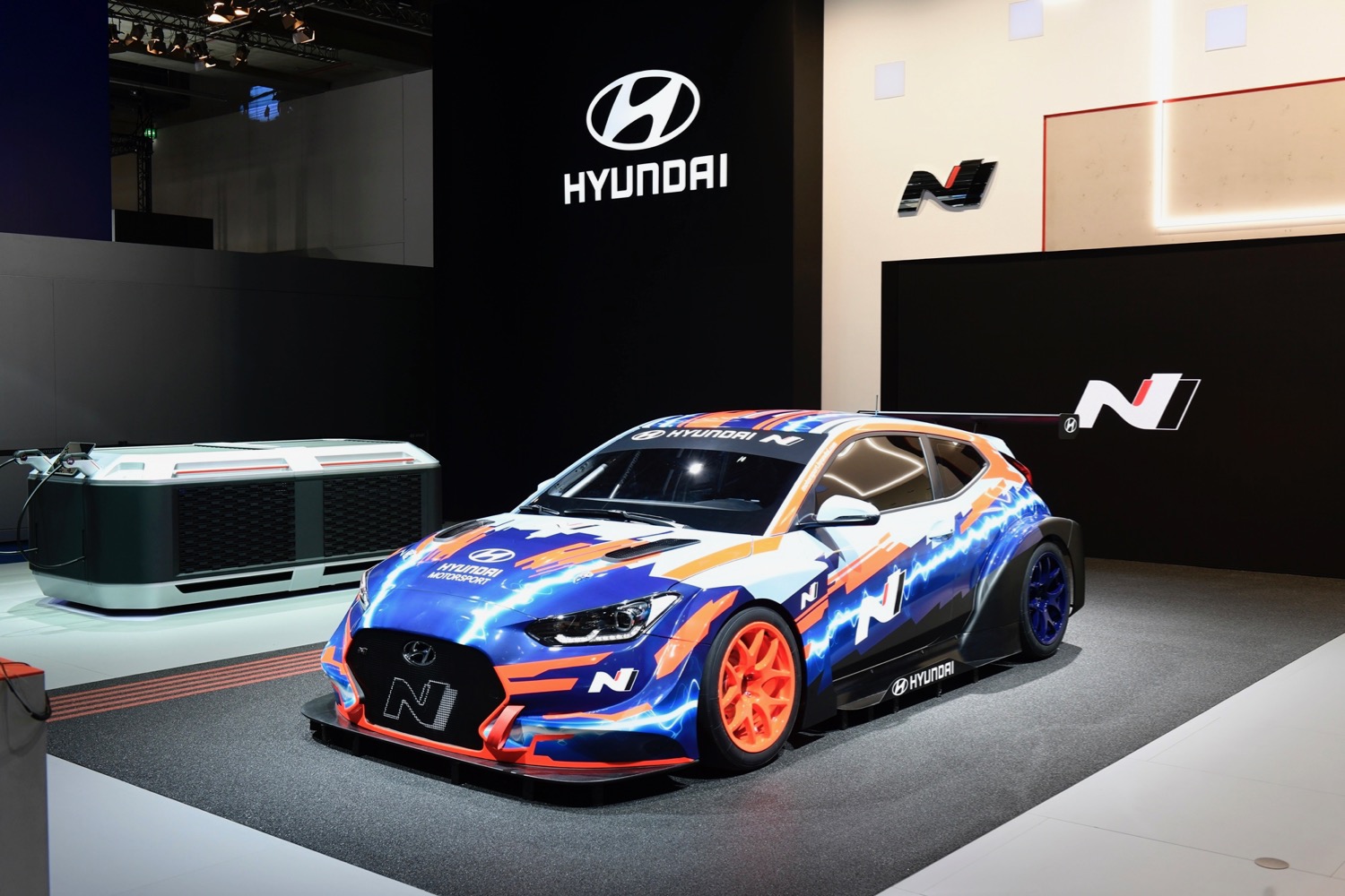 hyundai electric race car 2019 frankfurt motor show veloster n etcr