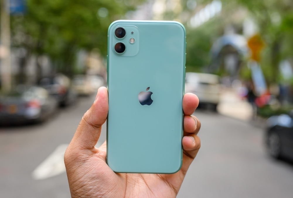 Apple iPhone 11 Review: The Most Affordable iPhone Is All You Need ...