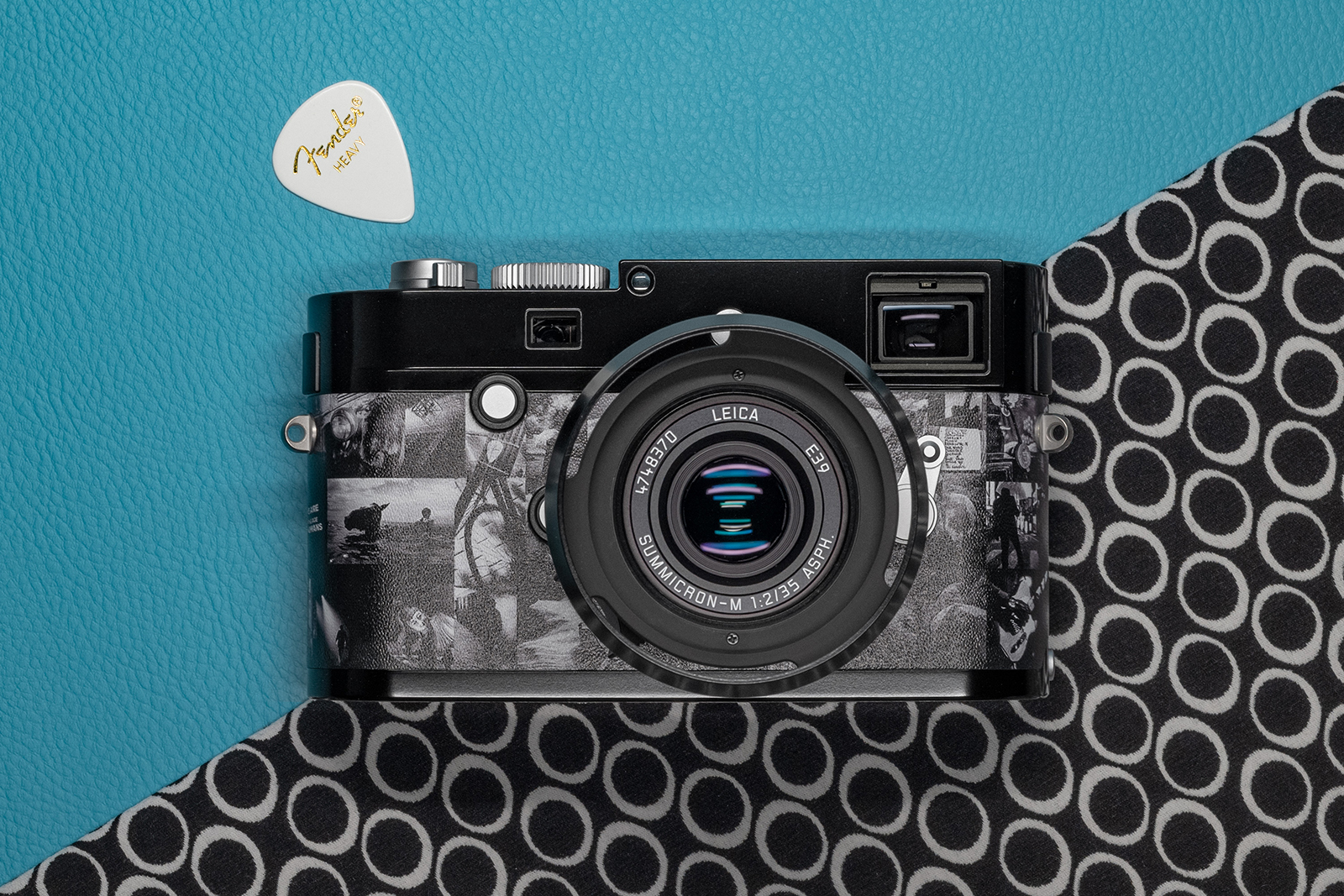 leica m monochrom signature special edition mono a summers blue background