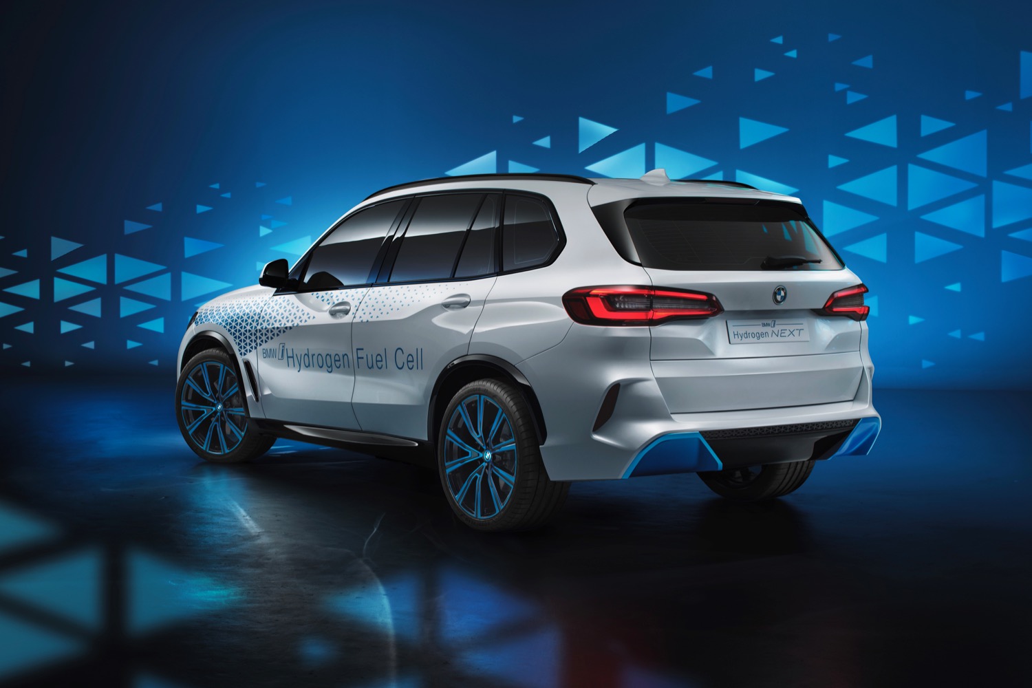 bmw i hydrogen next concept fuel cell vehicle 2019 frankfurt motor show