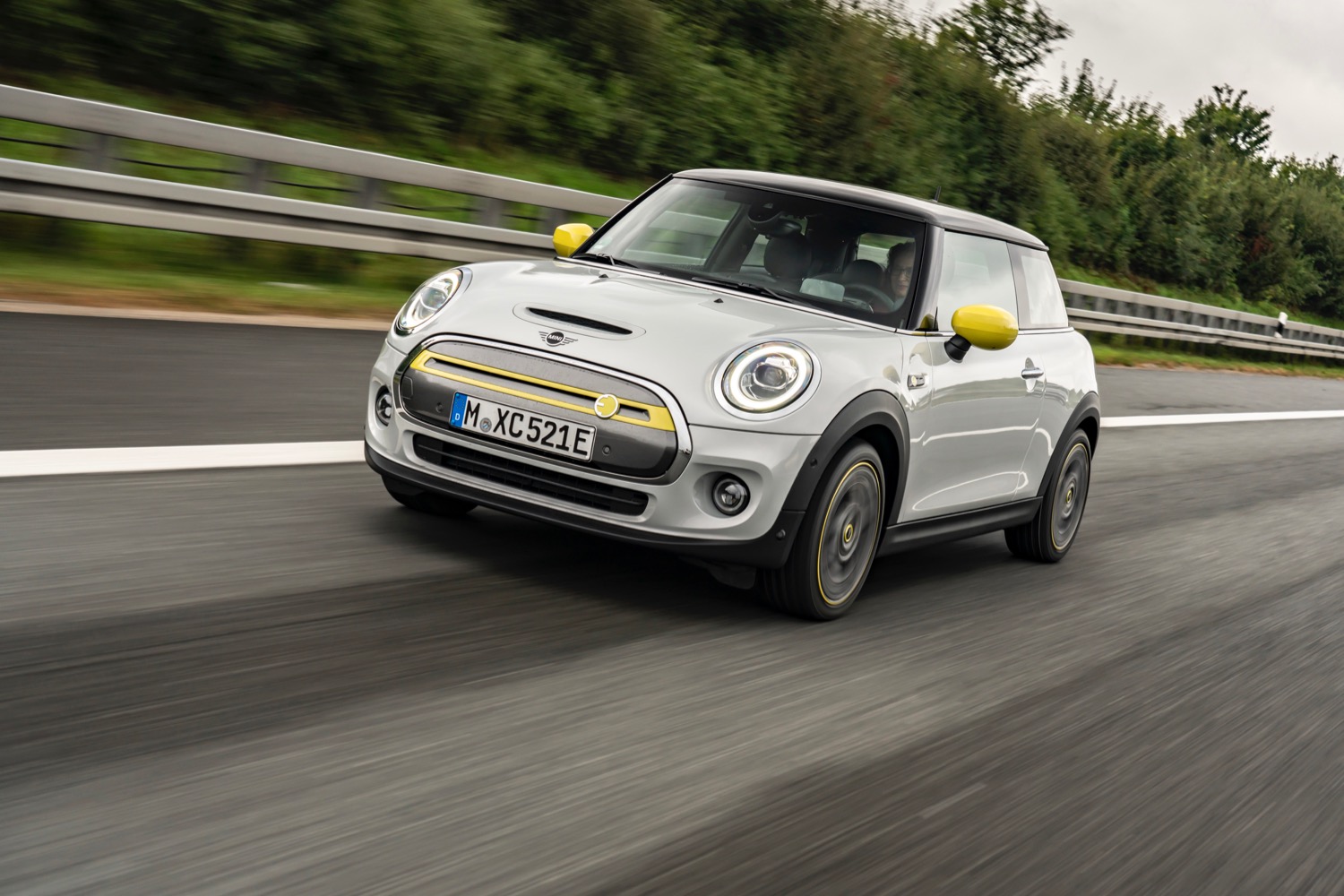 Electric Mini Conquers Range Anxiety With Drive from Munich to ...