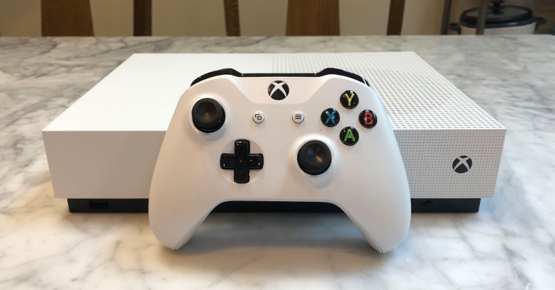 Xbox One S All-Digital Edition Review: Ditching Discs To Save $50 | Digital