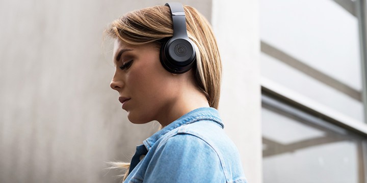 beats solo 3 wireless headphones featured