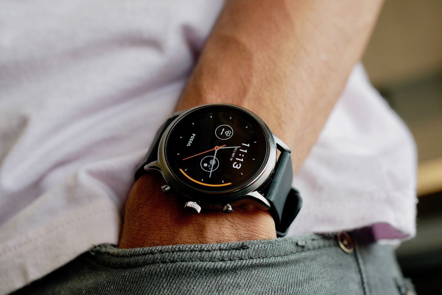 Best watch com. Fossil the Carlyle HR. Wear os часы. Gen 5 часы. Smart watch Cyber 2.
