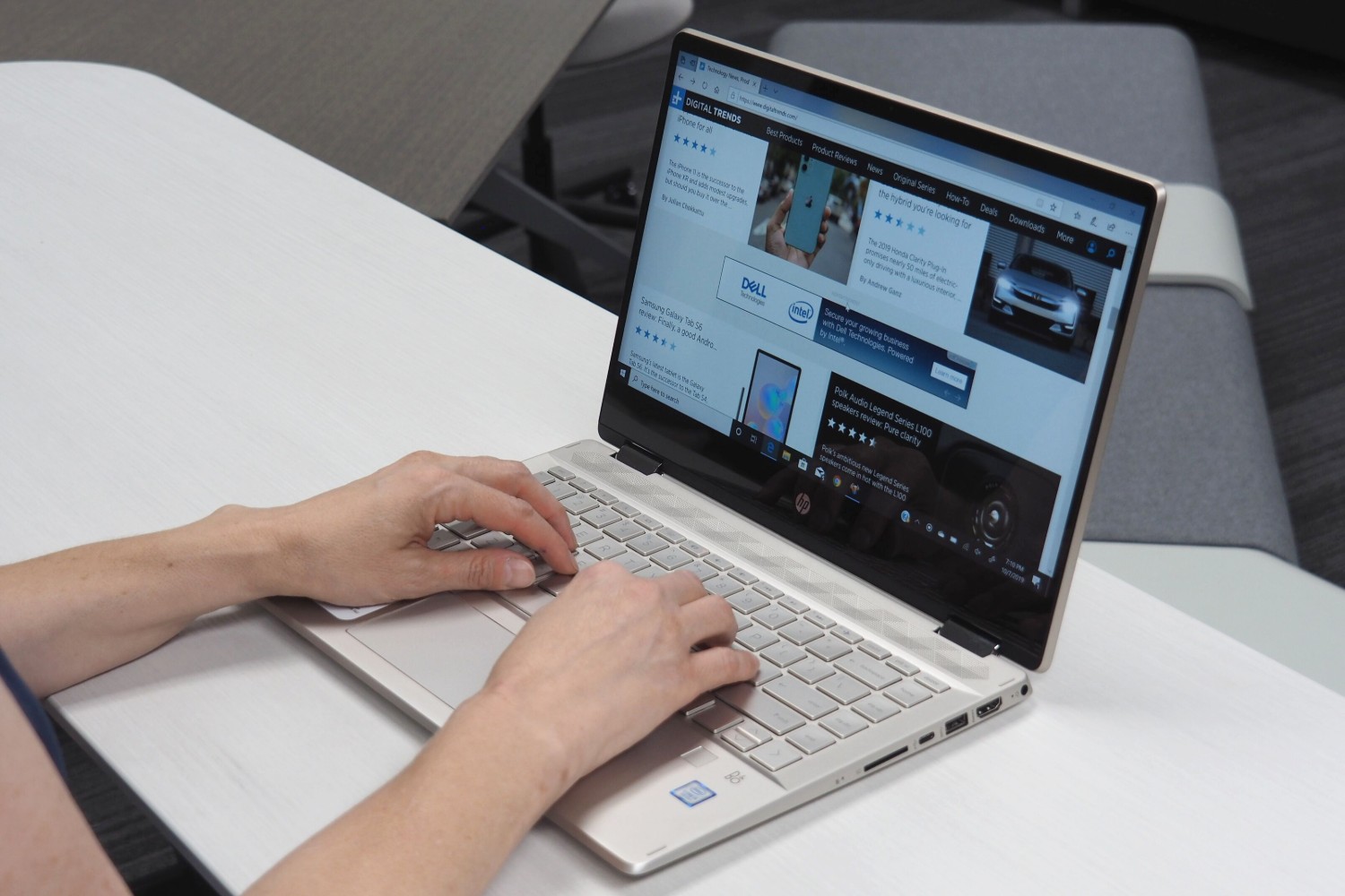 Perfect for school, this HP 2-in-1 laptop is $250 off today - Vimarsana News