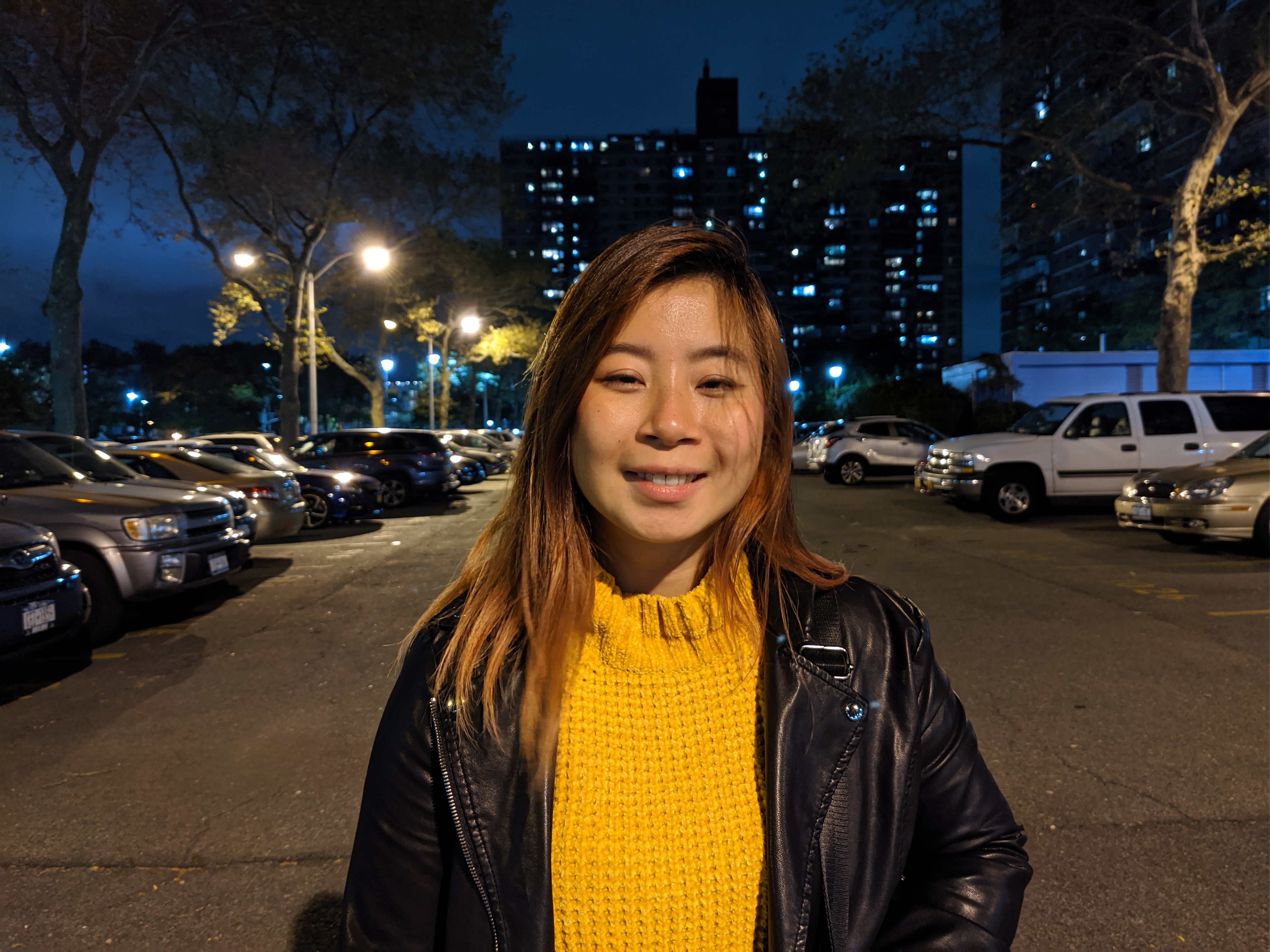 pixel 4 xl night sight girl with yellow sweater