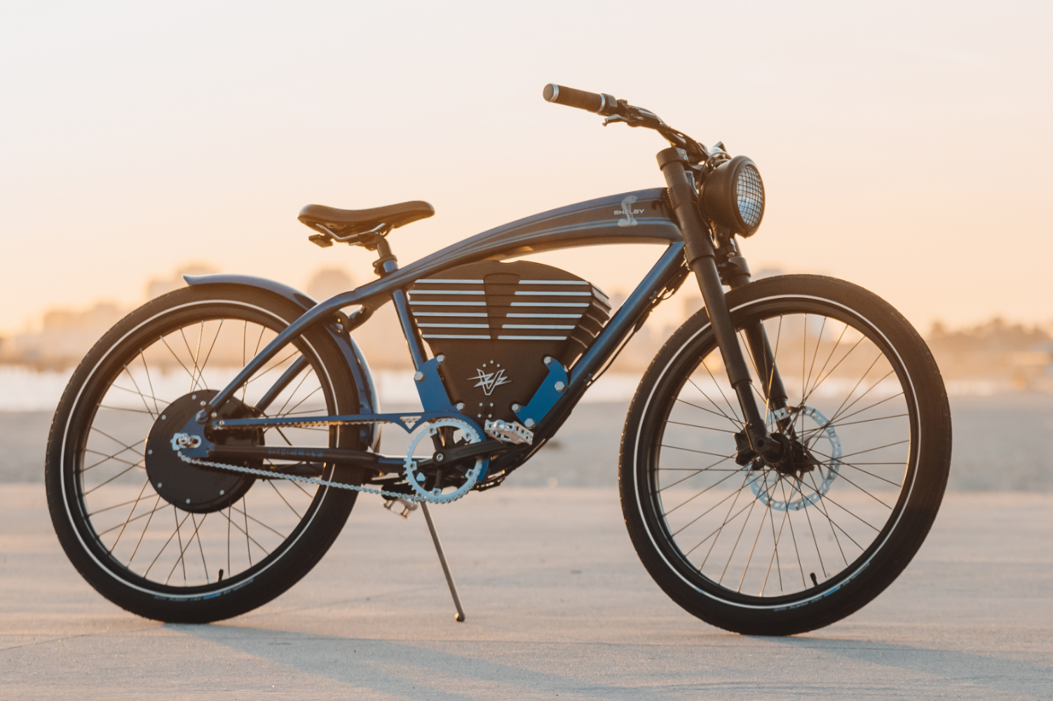 vintage electric shelby limited edition e bike for cobra fans 0