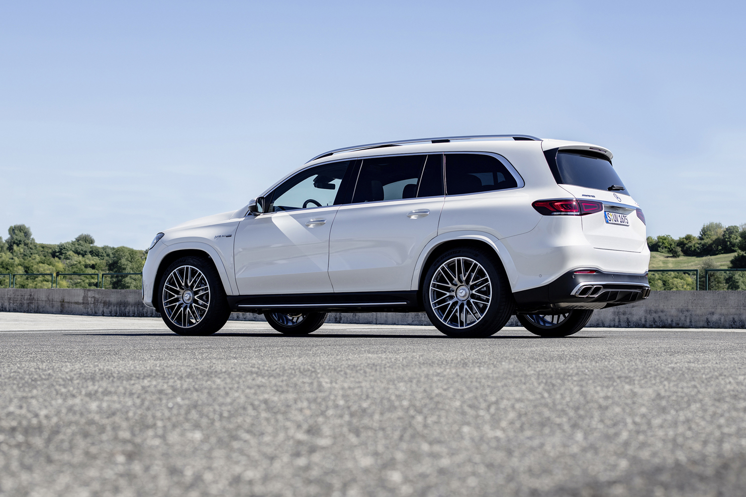2019 los angeles auto show round up pictures and trends mercedes amg gls 63 4matic