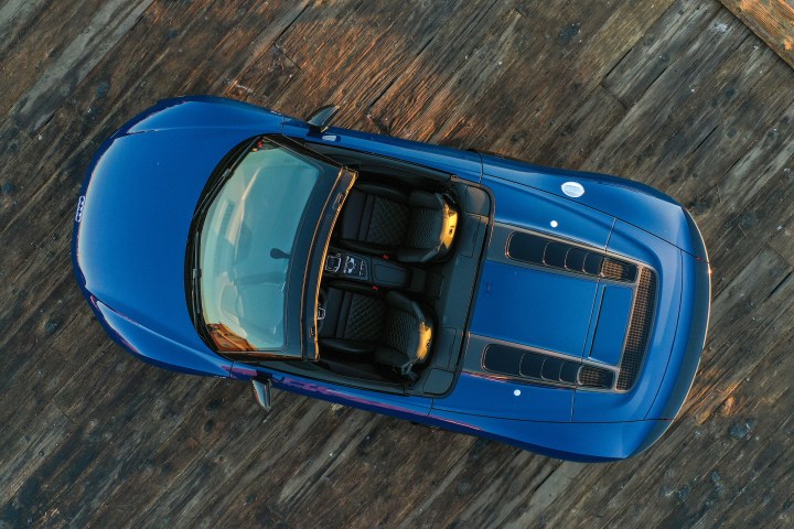 Топовый Audi R8 Performance Spyder 2020