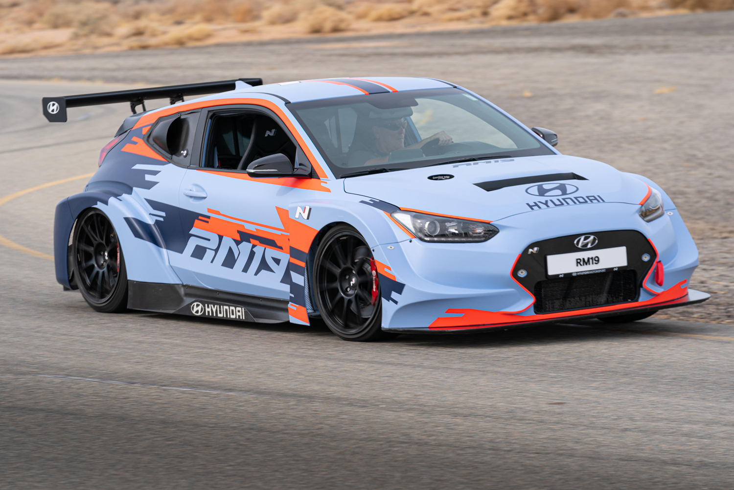 mid engined hyundai rm19 hot hatch unveiled at los angeles auto show 1