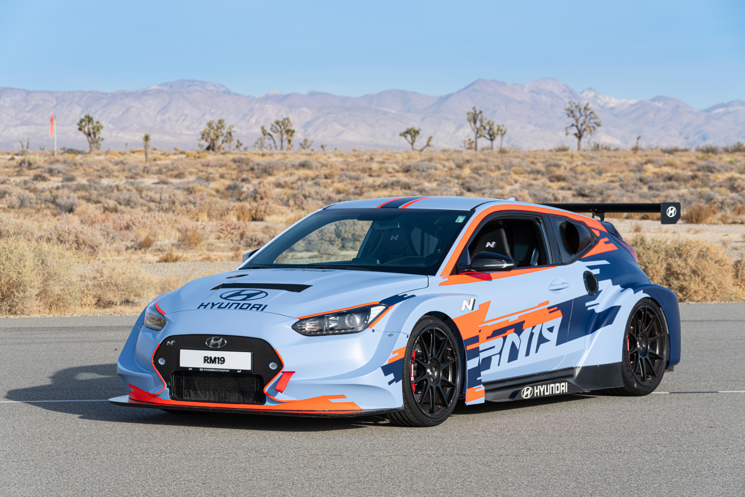 mid engined hyundai rm19 hot hatch unveiled at los angeles auto show 5