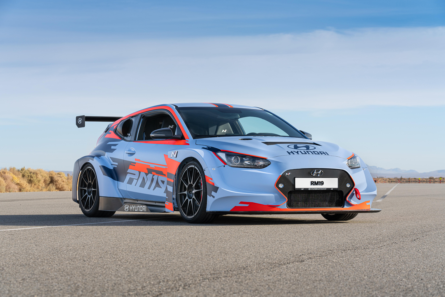mid engined hyundai rm19 hot hatch unveiled at los angeles auto show 7