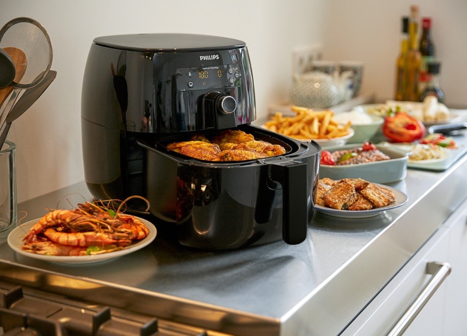 This On-Sale Ninja Air Fryer Has a Genius Feature That Takes the 'Stress  Out of Cooking