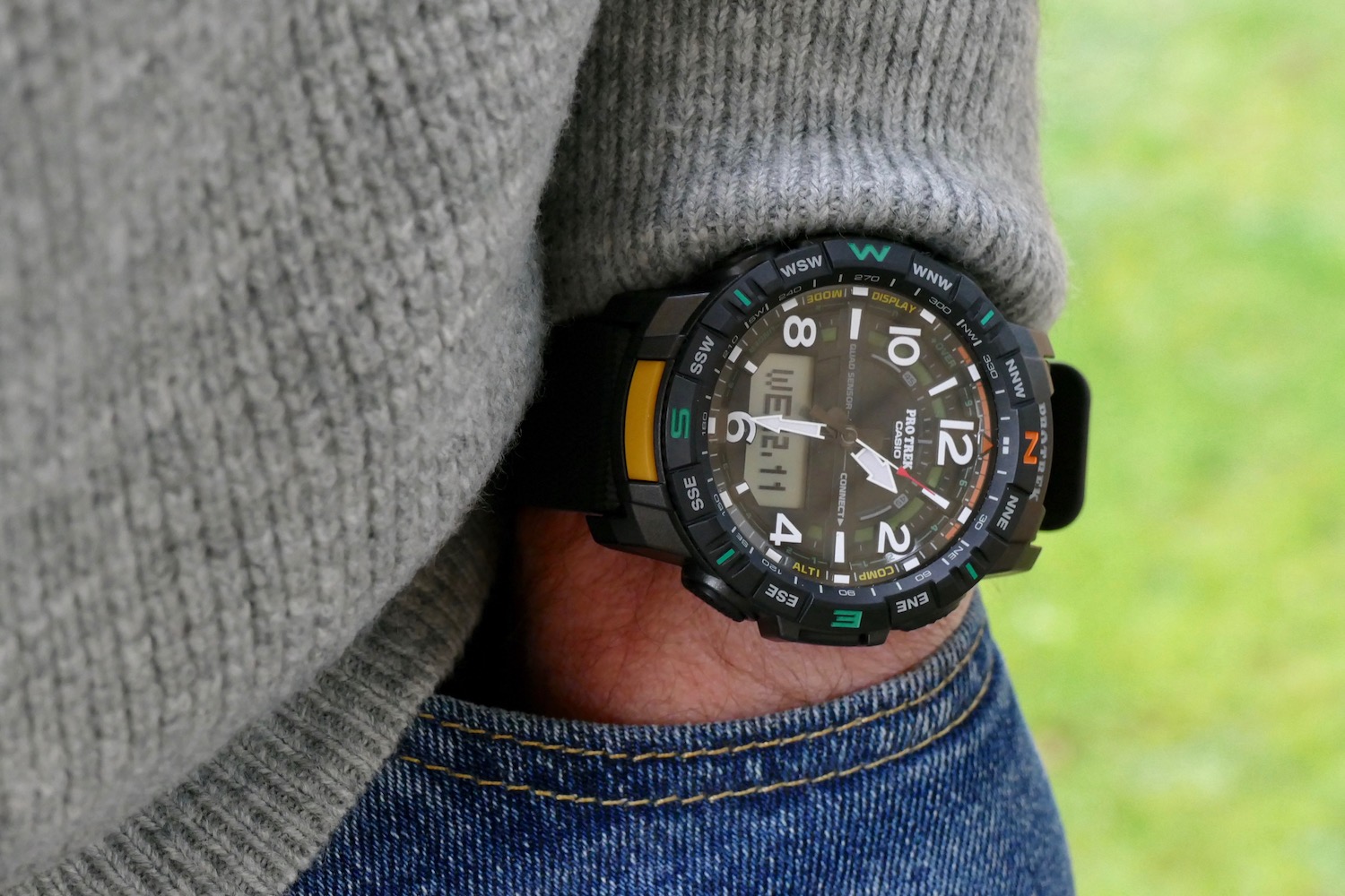 Weekend Hikers Will Want the Casio Pro Trek PRT-B50 | Digital Trends