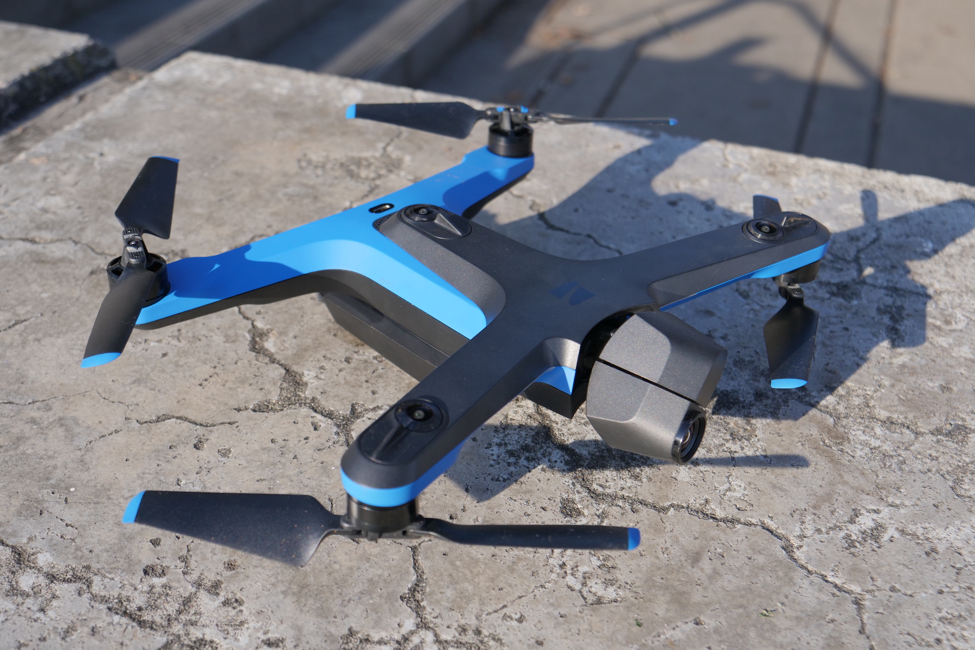 Profit Aftensmad Champagne Skydio 2 Review: A Nearly Uncrashable Drone That Follows You Anywhere |  Digital Trends