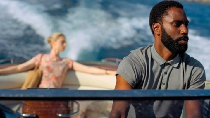 The Protagonist and Kat on a boat in Tenet.