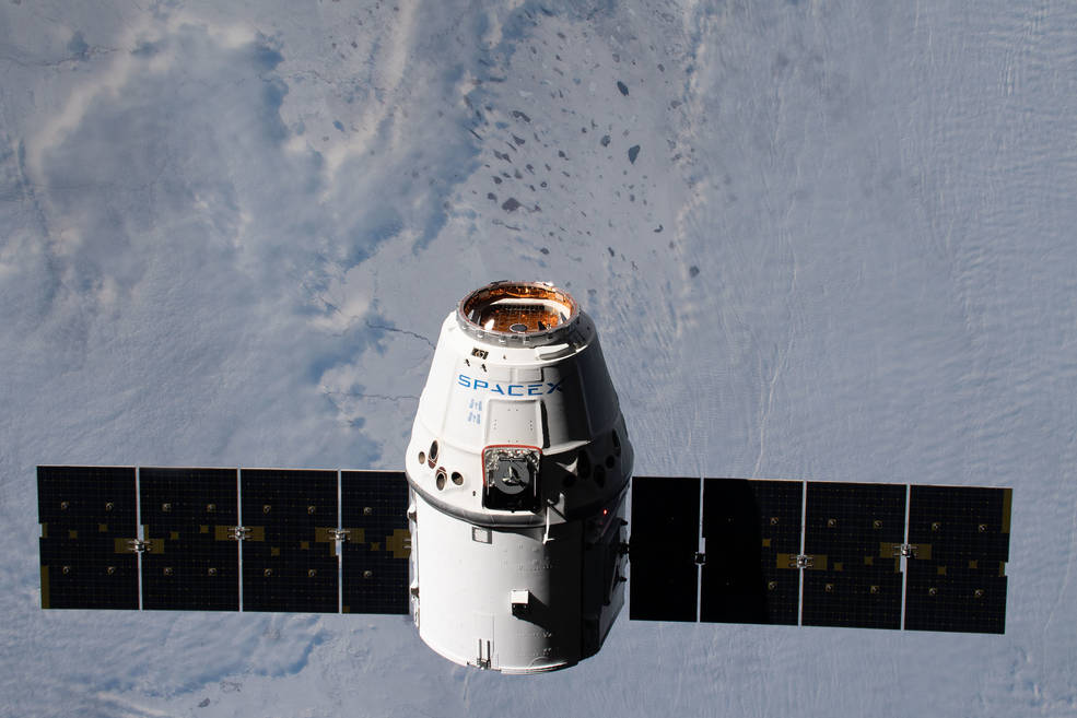 A SpaceX Dragon resupply ship approaches the International Space Station