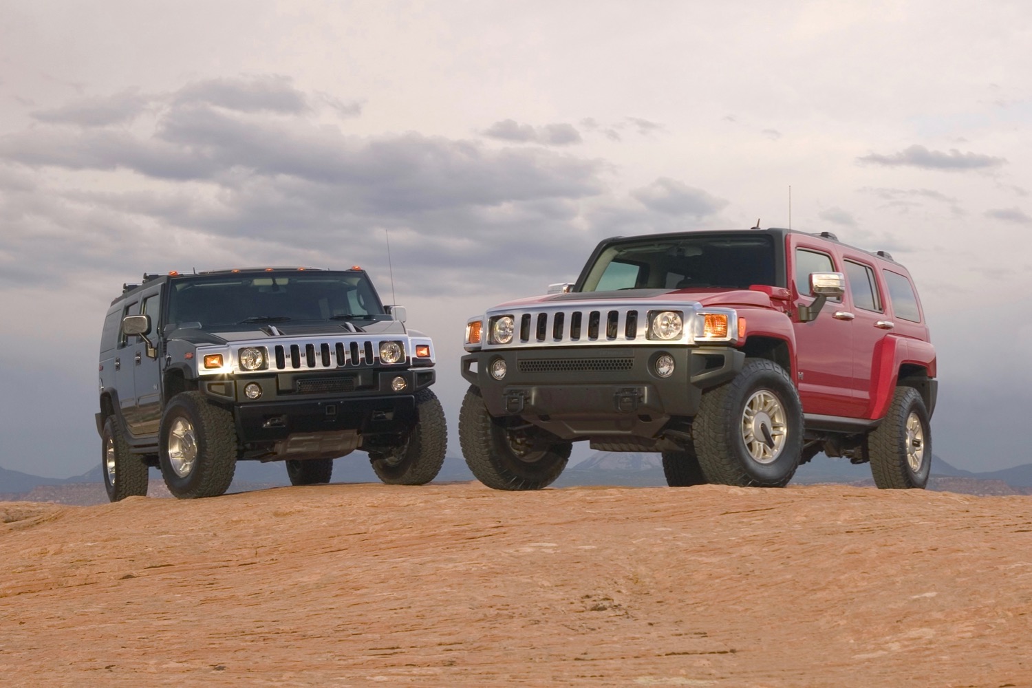 Hummer H2 and Hummer H3 SUVs