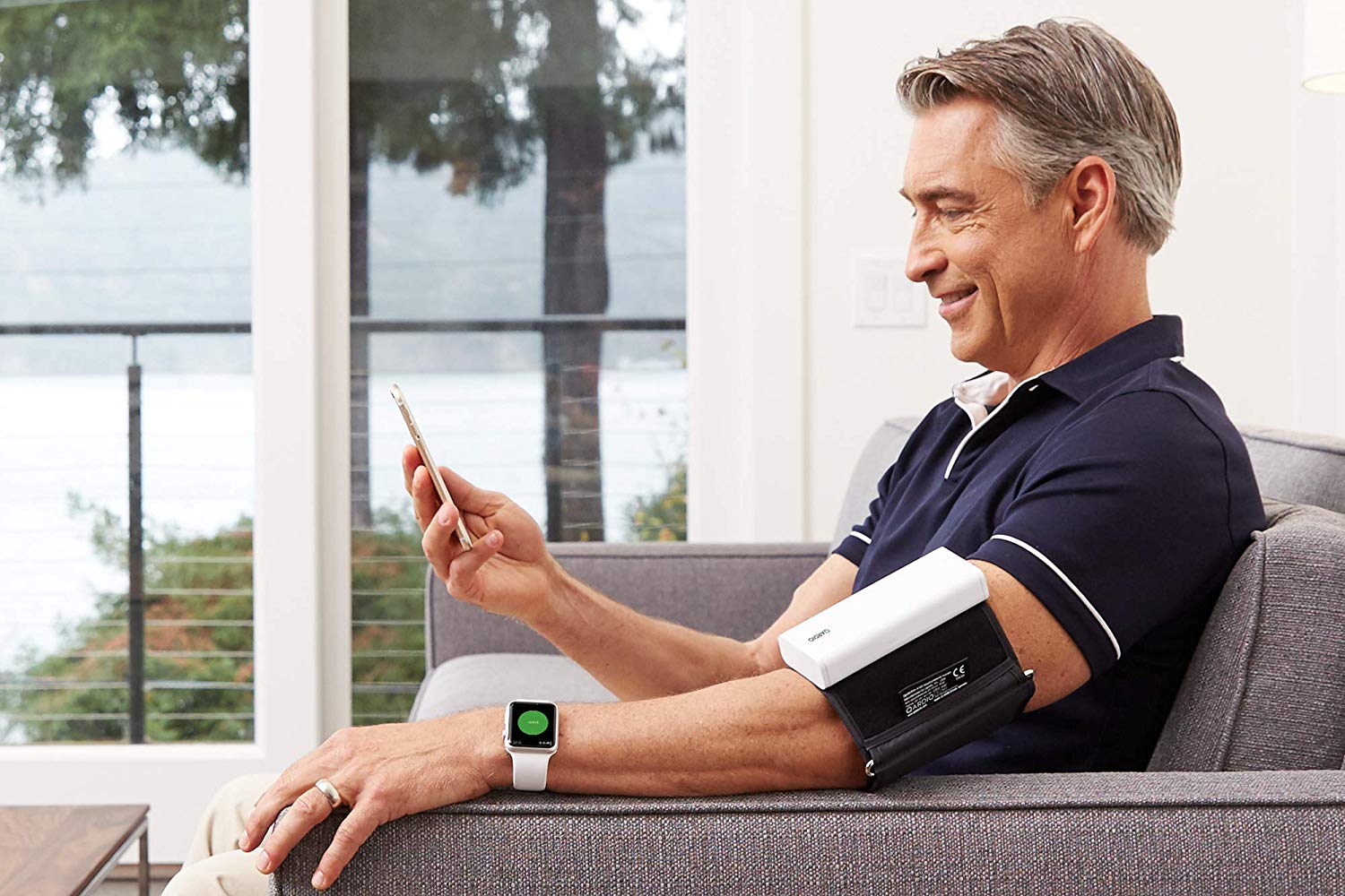 iProven Home Blood Pressure Monitor - Digital Blood Pressure Meter with  Upper Arm Cuff - Large Screen with