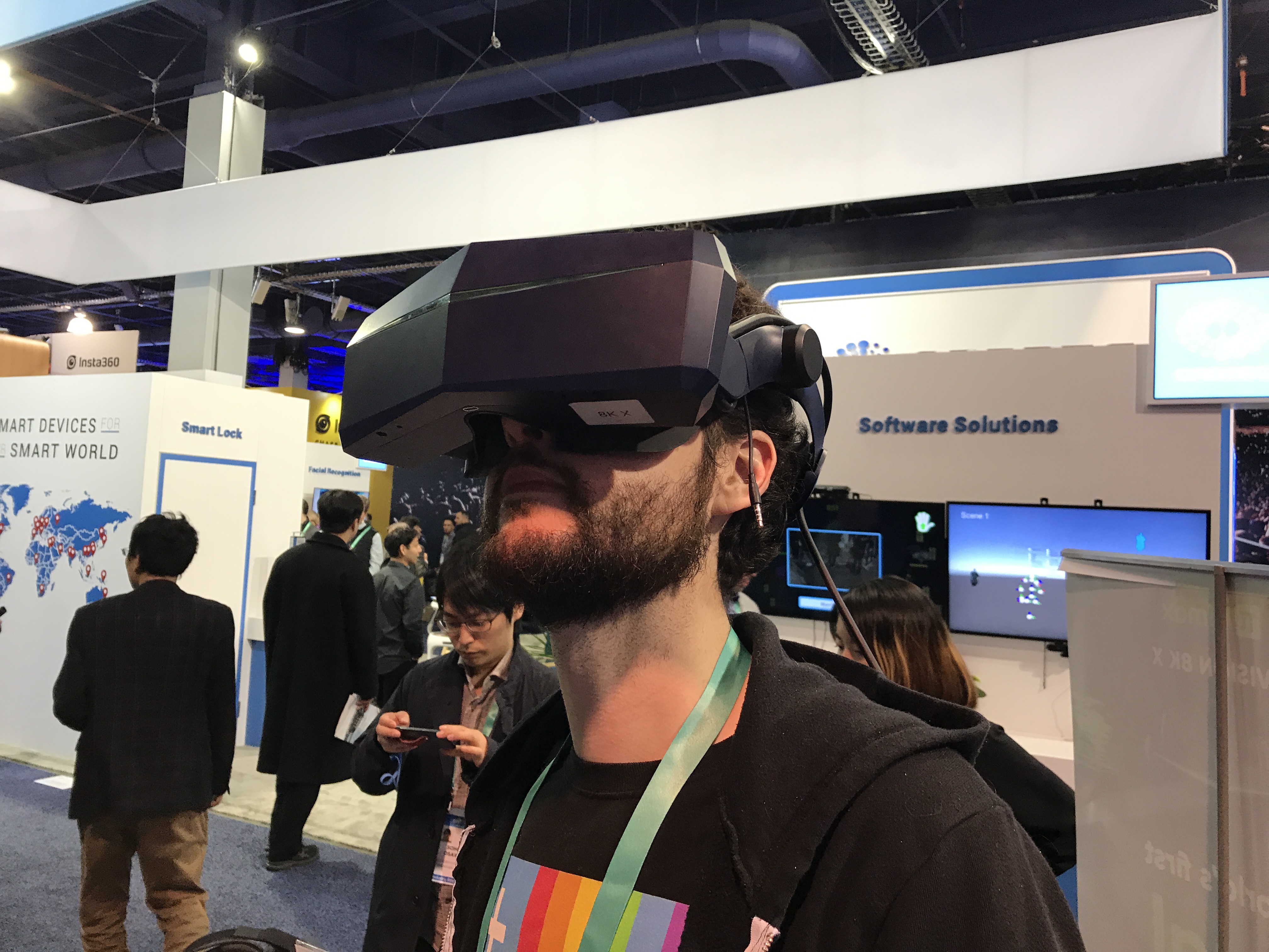 8K X Hands-On Review: The Anticipated VR Headset Finally Here | Digital Trends