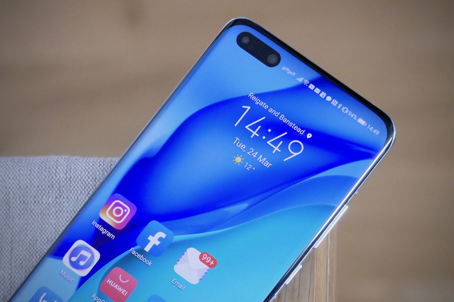 huawei p40 pro hands on features price photos release date selfie camera