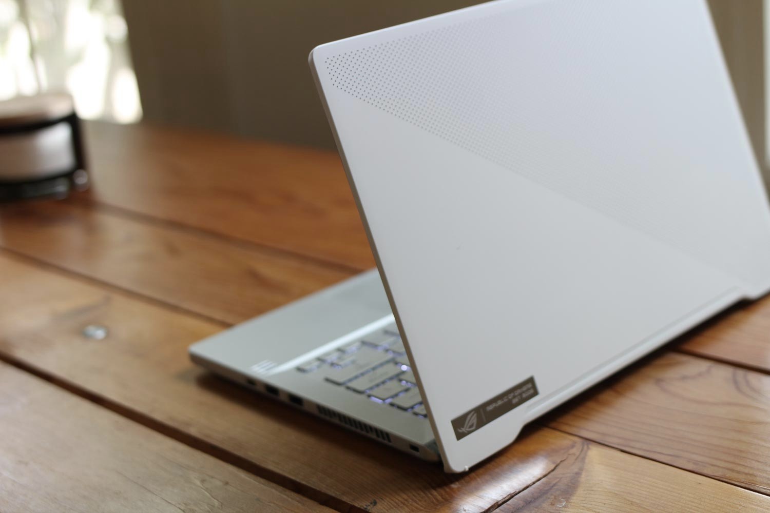 Asus Zephyrus G14 (2021) Review: The M1 MacBook Pro killer: Digital  Photography Review