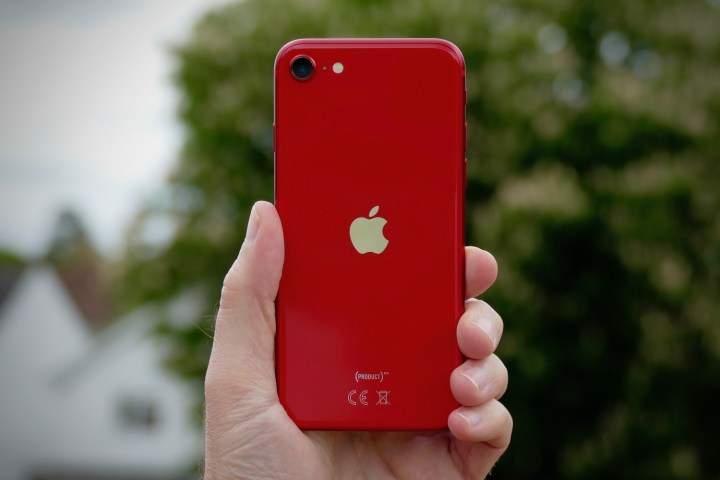 iPhone SE 2020 Back Red