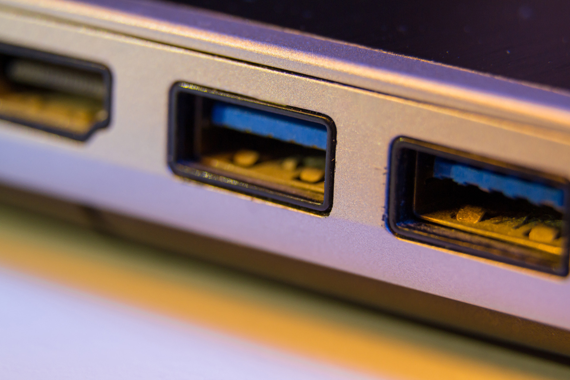 Usb Port Back Computer PC Ports Explained: Get to Know the Back of Your Computer | Digital Trends