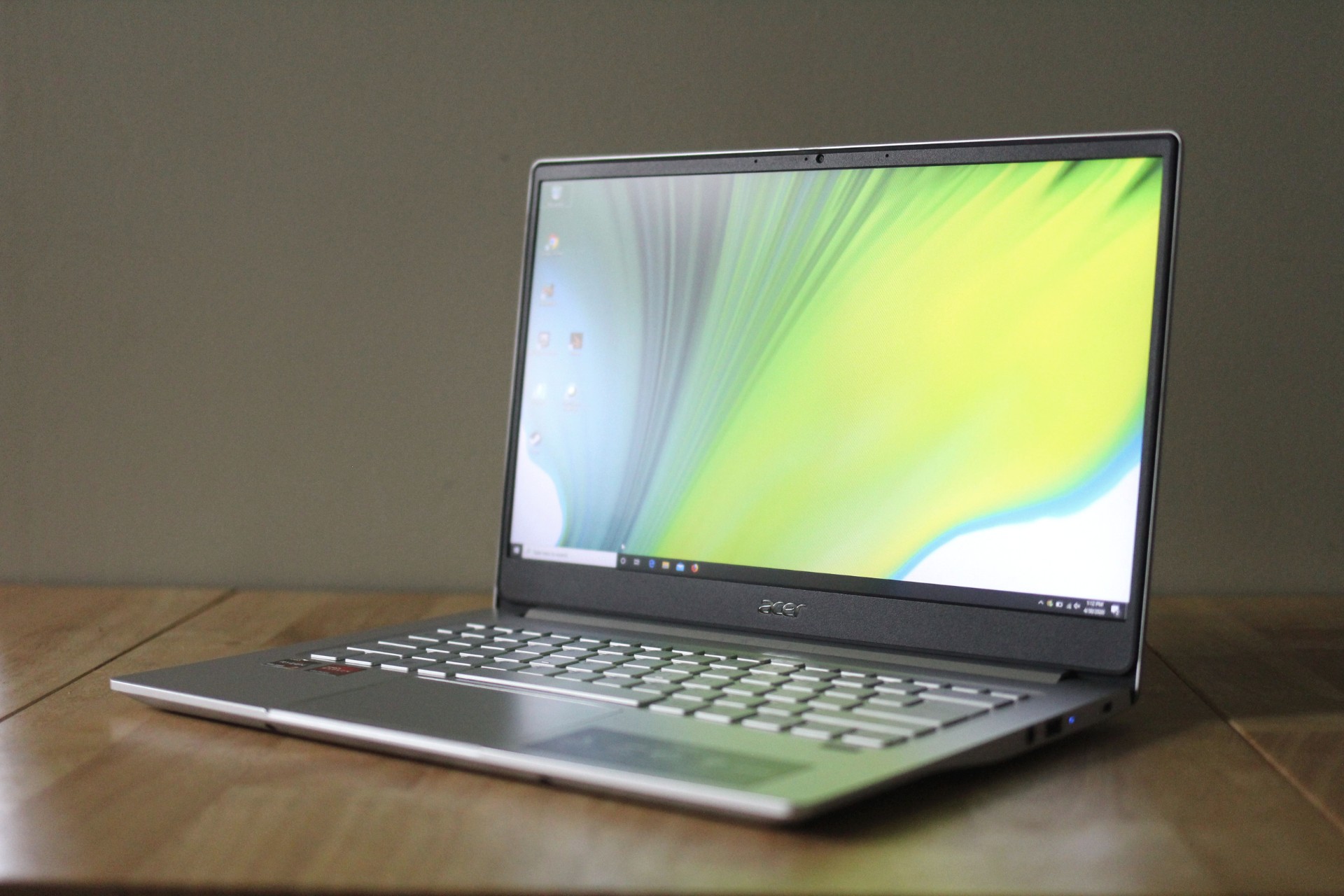 Acer Swift 3 Review: Ryzen 4000 delivers insane performance for the price