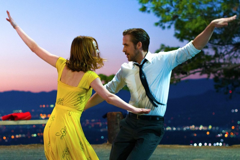 Emma Stone e Ryan Gosling em La La Land.
