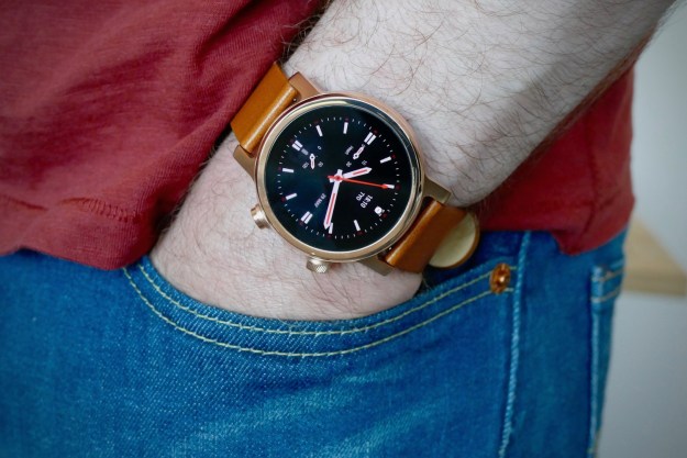 moto 360 2020 smartwatch review front
