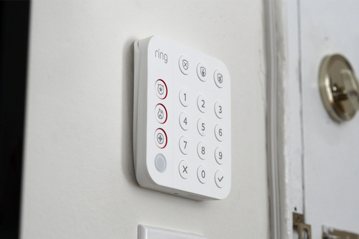 SafeWise | Your Guide to Home Security and Safety