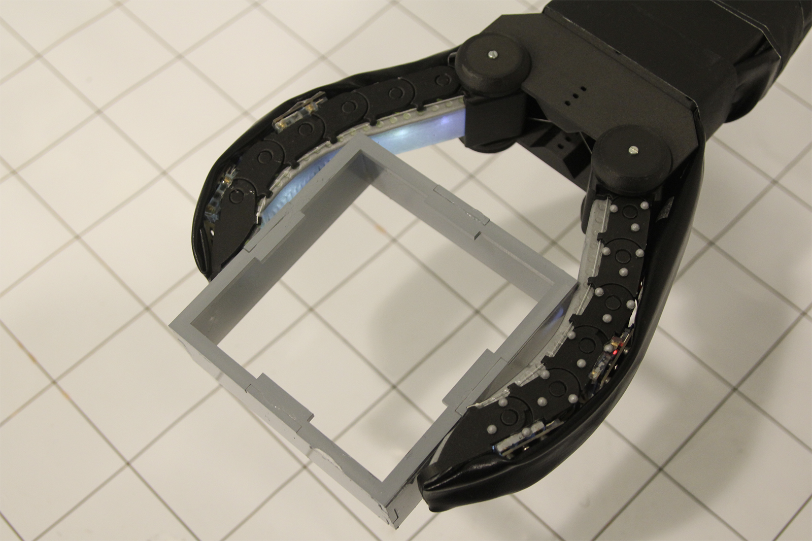 mit csail gelflex robot hand camera gripper glassbox copy