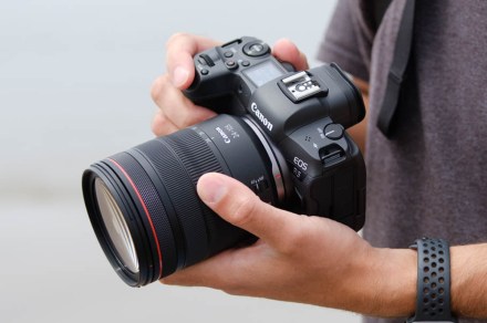 Save $500 on the Canon EOS R5 mirrorless camera at Best Buy