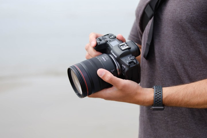 Canon EOS R5 lifestyle product photo