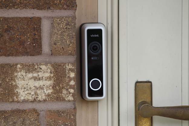 Vivint Doorbell Camera Pro installed.