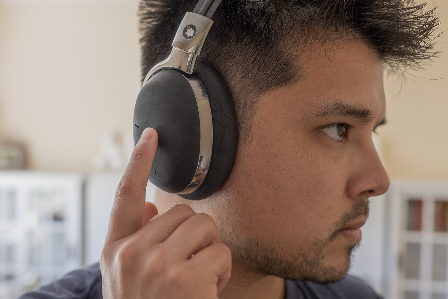 montblanc mb01 headphones review 7
