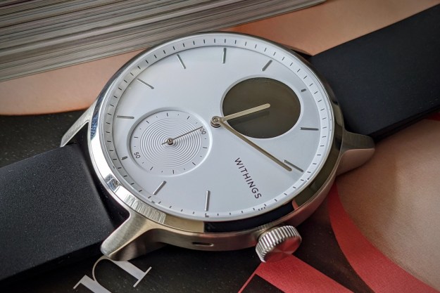 withings scanwatch review face close