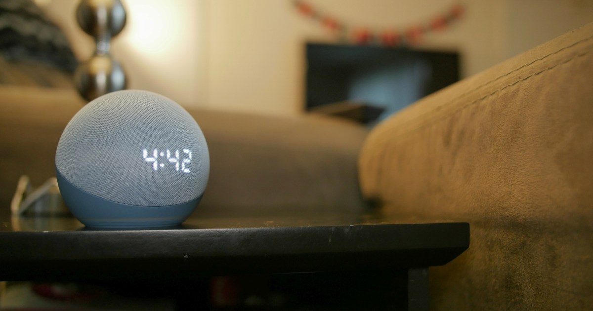 Echo Dot with Clock 42% تخفیف در فروش جمعه سیاه آمازون دارد