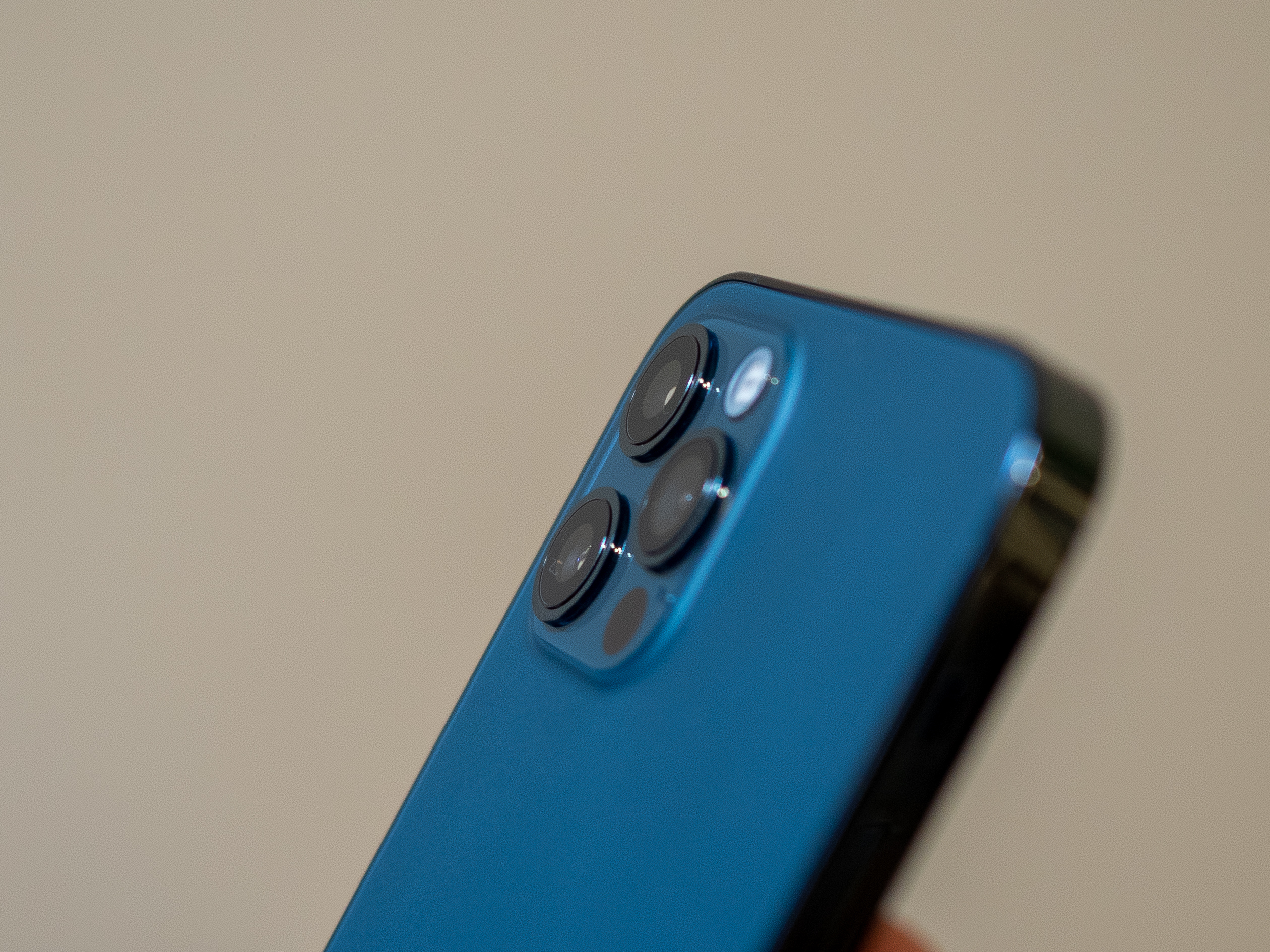 iphone 12 pro hands on first impressions blue 3