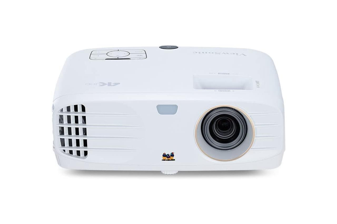 The ViewSonic PX747 projector.