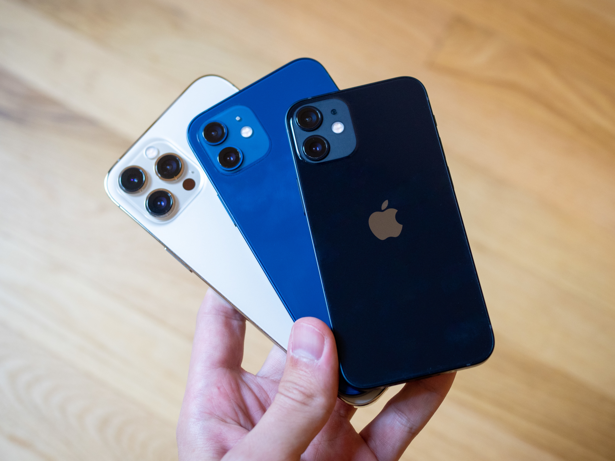 Size Comparison: iPhone 12 vs. 12 Mini vs. 12 Pro Max