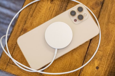 CES 2023: MagSafe-like charging is coming to Android phones this year