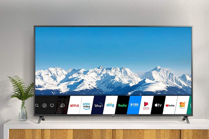 LG UN7000 Series 5-Inch 4K Smart TV